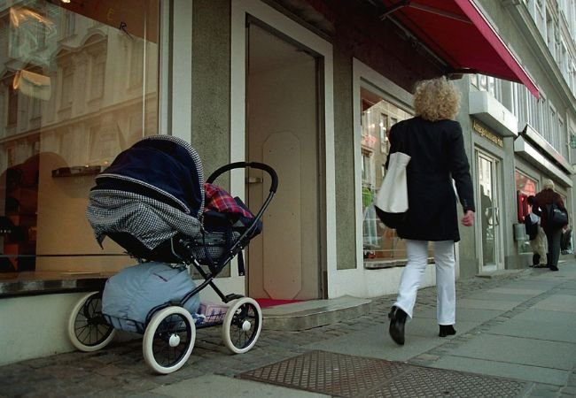 Shocking Motherhood in Denmark