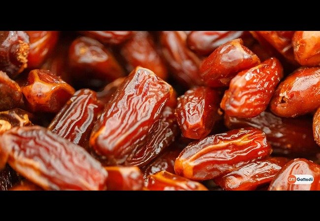 Benefits of Eating Khajoor