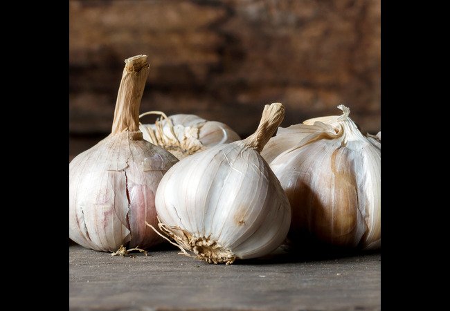 Raw Garlic Health Benefits