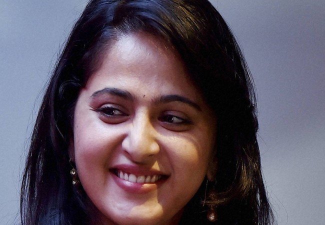 actress anushka shetty has a rare laughing disease