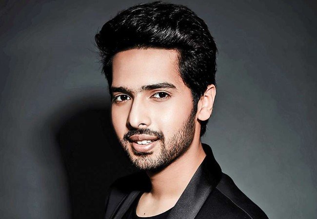 Singer Armaan Malik gets frustrated
